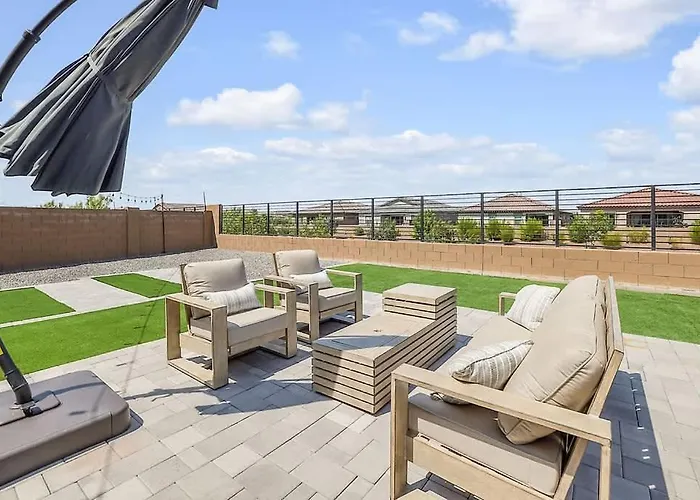 Сasa de vacaciones Desert Rose 3bdrm Retreat
